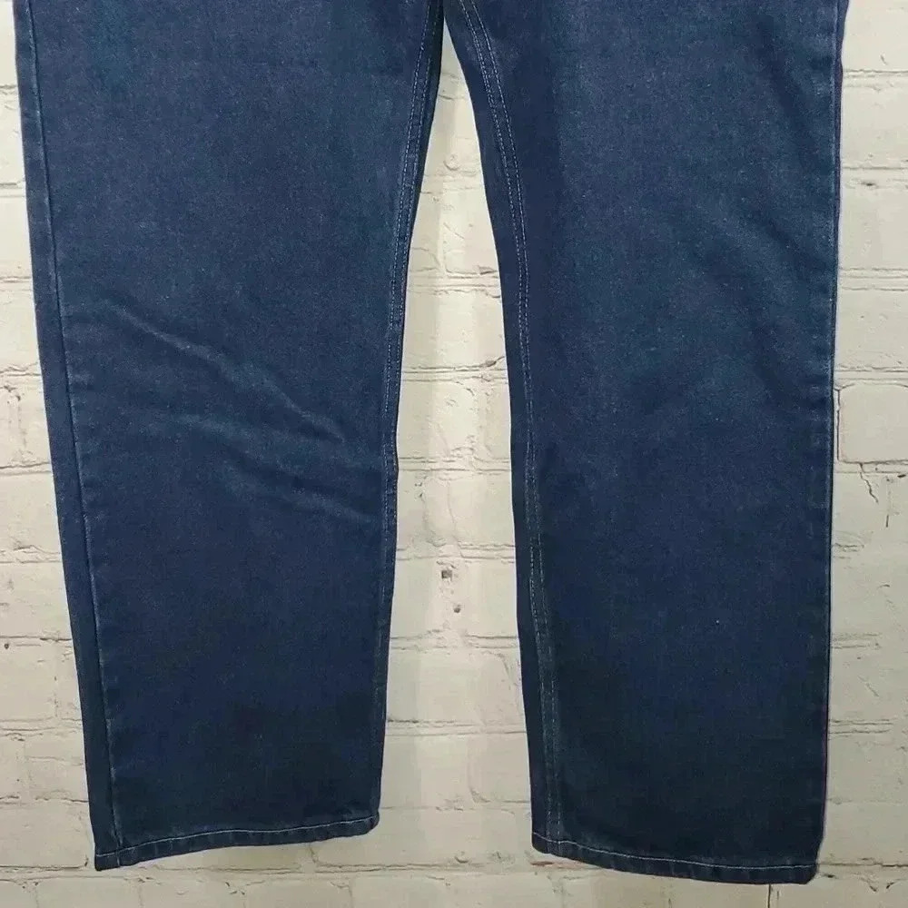 Magellan Outdoors Men's Classic Fit Jeans Size 38x30 NWT - Picture 9 of 11